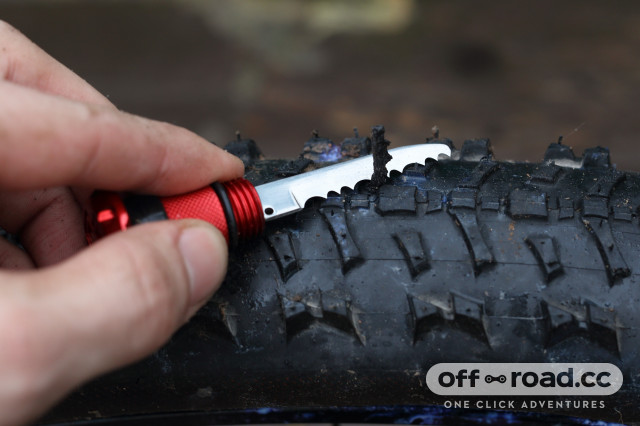 Repair tubeless hot sale mtb tyre